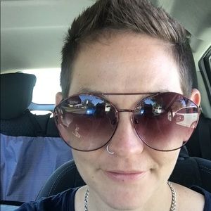 Meet your Posher, Susie